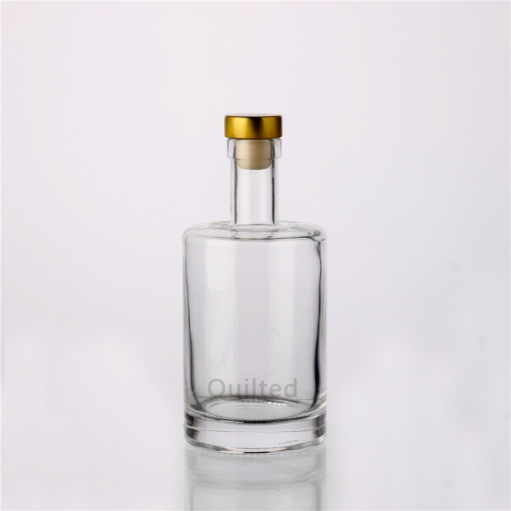 China Fancy 750 ml liquor color glass bottle with cork  Manufacturer, Suppliers