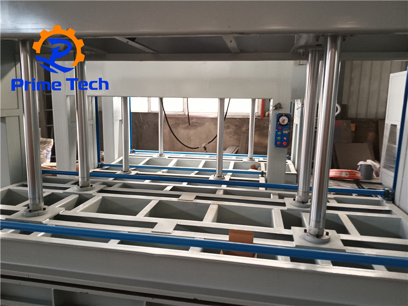 Hydraulic Cold Press Machine for Woodworking Panels &amp; Door Laminating