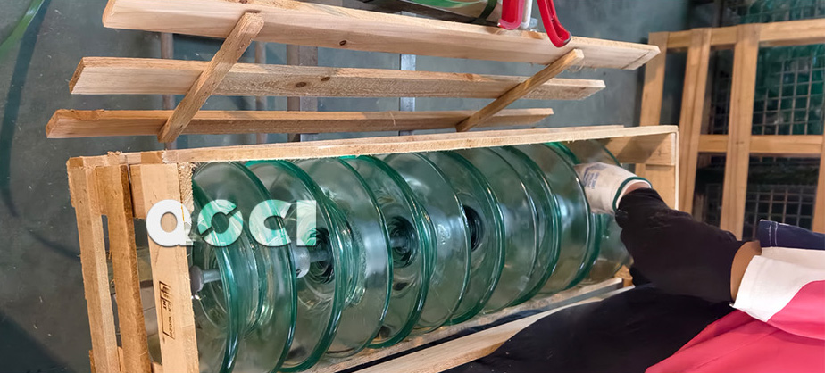 Glass Insulator product view 3