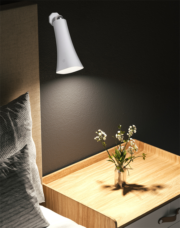 New Design Multi-function Wall Mount Clip-on Bedroom Table Lamp 4 in 1 Rechargeable Eye Caring Desk Lamp with Magnetic Suction