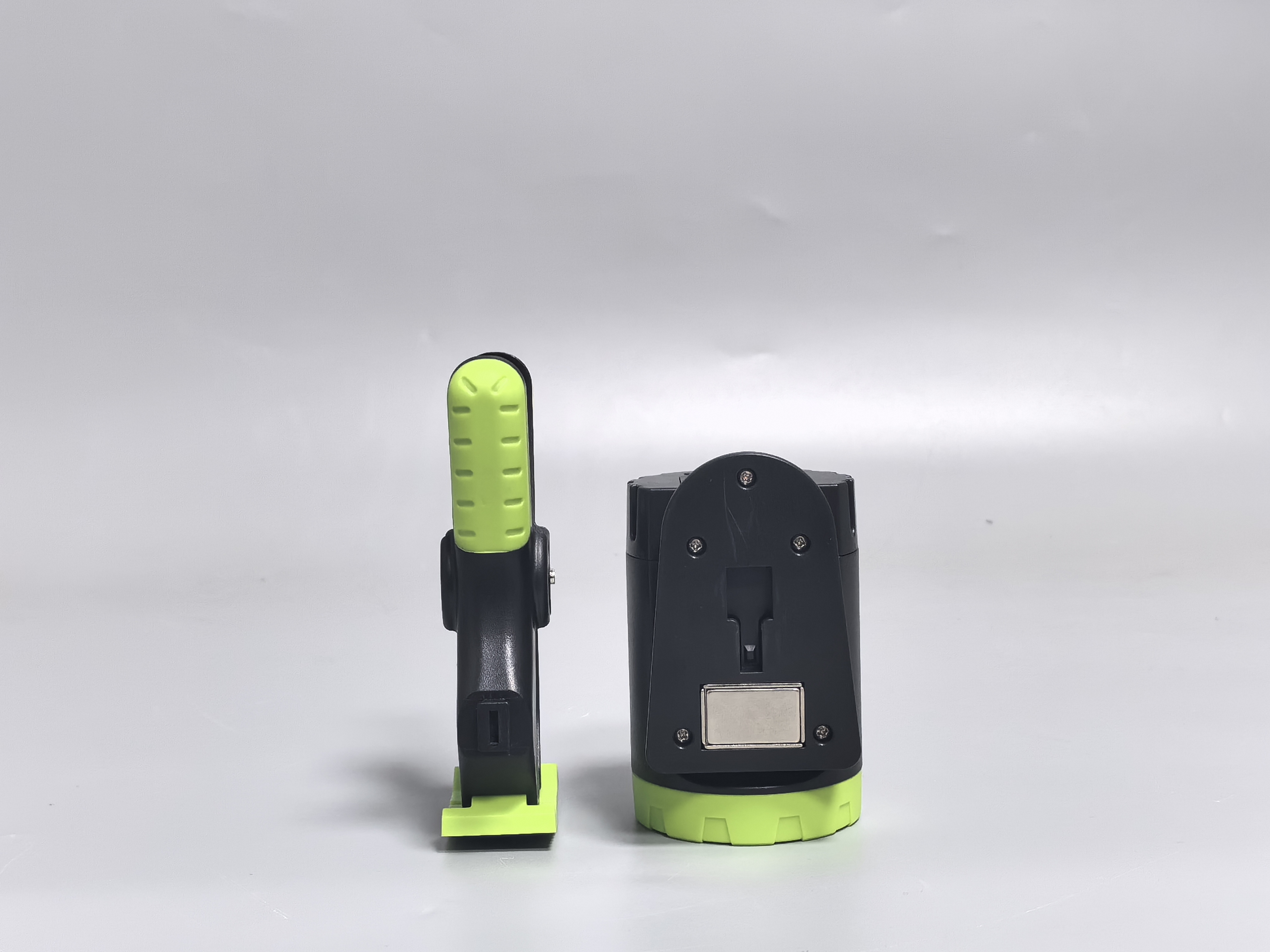 Rechargeable LED Work Light with Portable Case 360 Degree Adjustable Spotlight ABS Body IP65 Rating Featuring Magnetic Base Clip