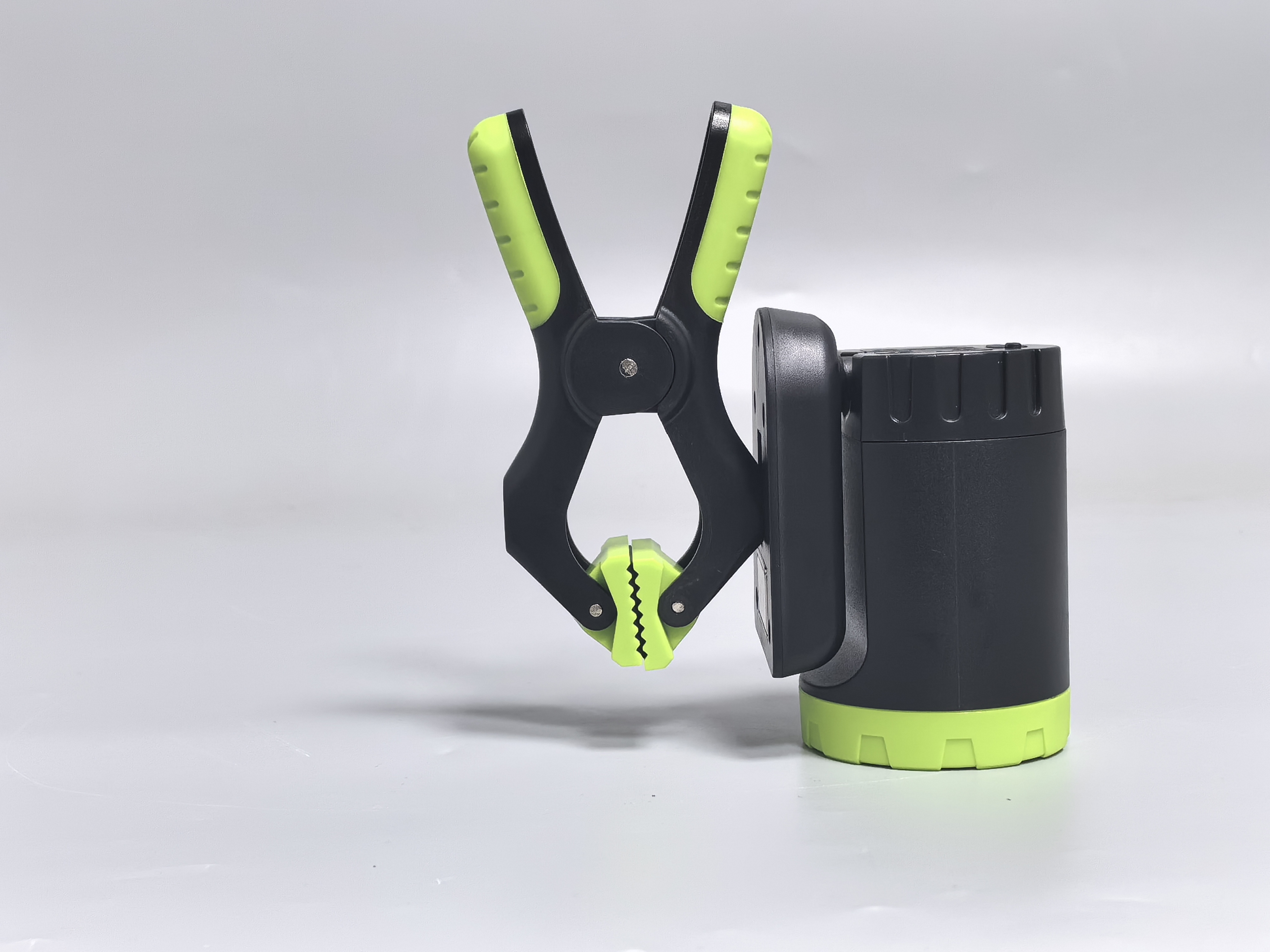 Rechargeable LED Work Light with Portable Case 360 Degree Adjustable Spotlight ABS Body IP65 Rating Featuring Magnetic Base Clip