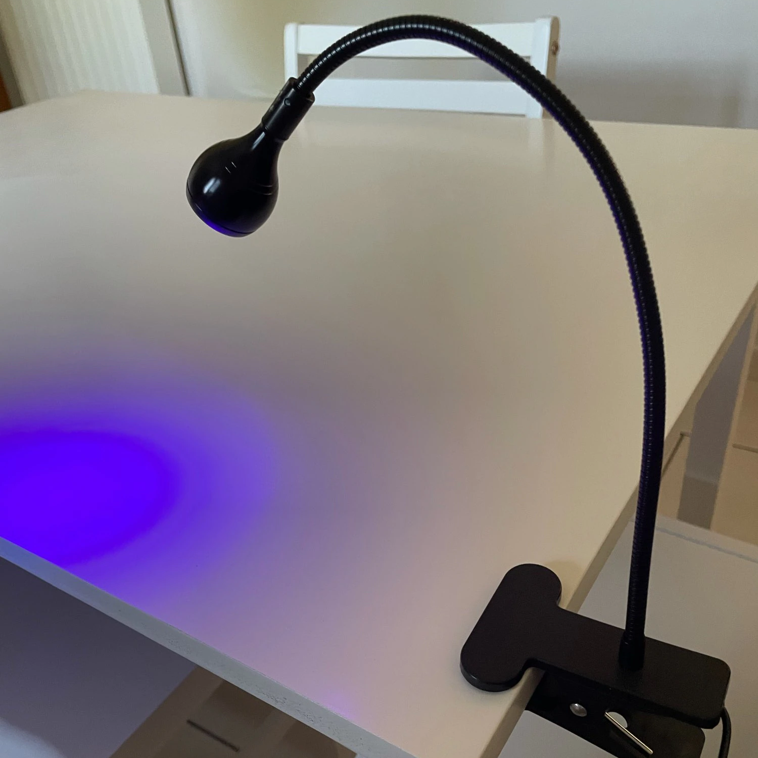 LED Clamp Light Desk Lamp With Flexible Gooseneck Clip Desk Led Lamp for Nail Art Beauty