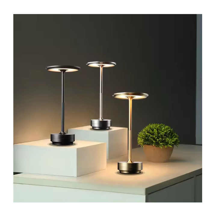 Modern Nordic Luxury Hotel Bedside Table Lamp Cordless Battery Touch LED Desk Lamp Simple Eye Caring Dimmable Metal