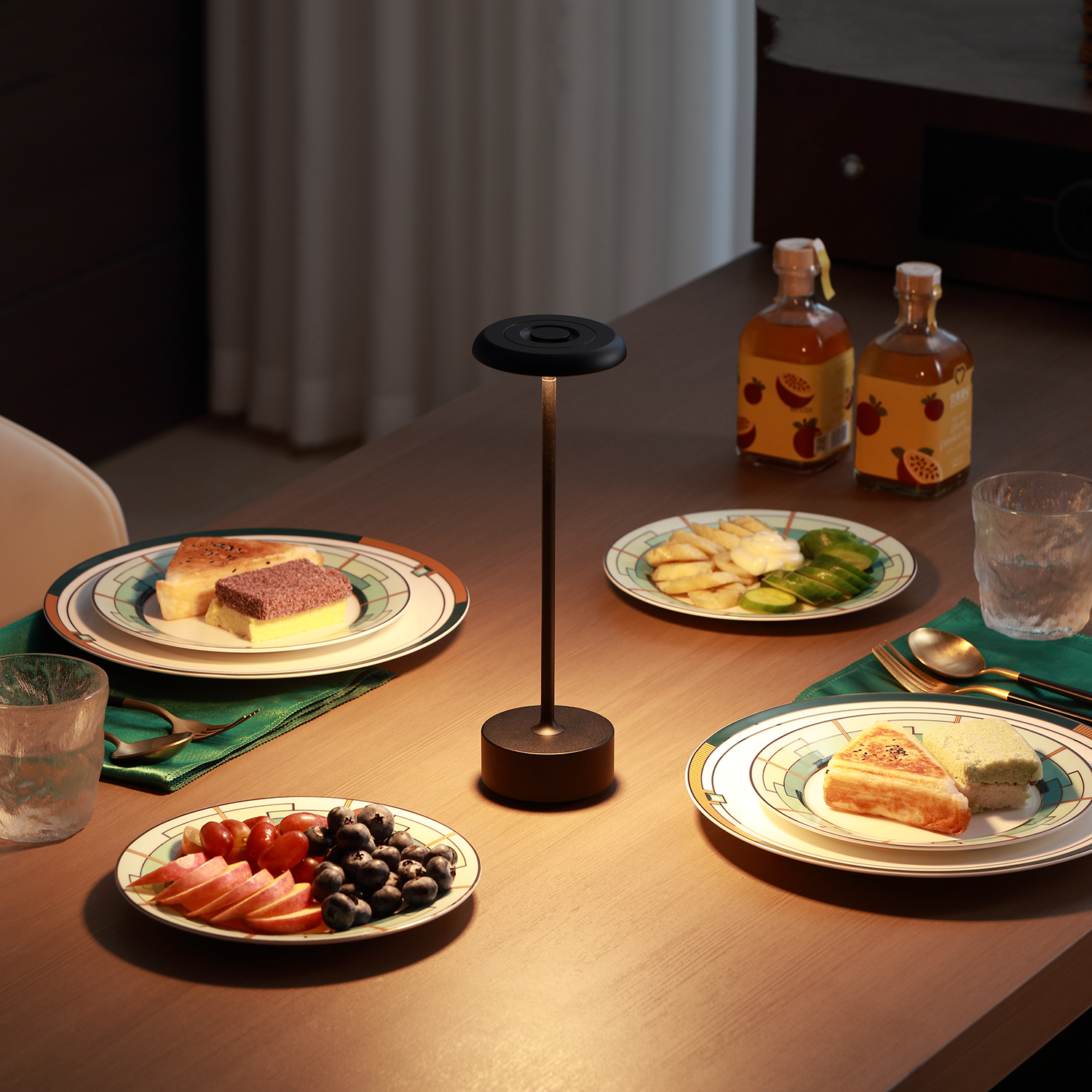 Modern Vintage LED Bedside Table Lamp Aluminum Oxidation Finish 3 Level Brightness Dimmable Battery-Powered Novelty for Home