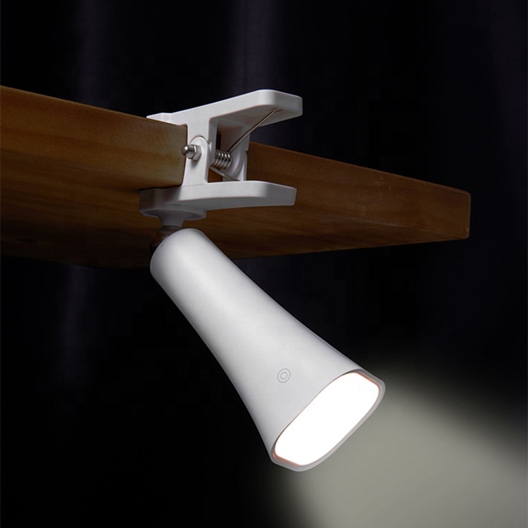 New Design Multi-function Wall Mount Clip-on Bedroom Table Lamp 4 in 1 Rechargeable Eye Caring Desk Lamp with Magnetic Suction