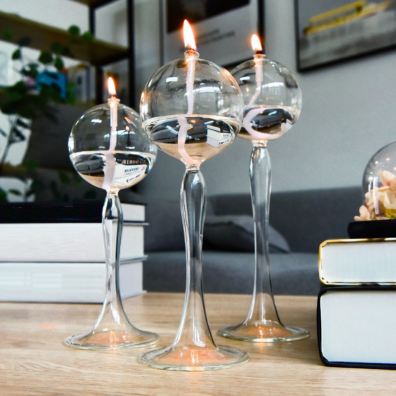 Luxury European Glass Lamp Decorative Candle Holder Romantic Table Centerpiece for Home Wedding Decoration Glass Oil Burner Lamp