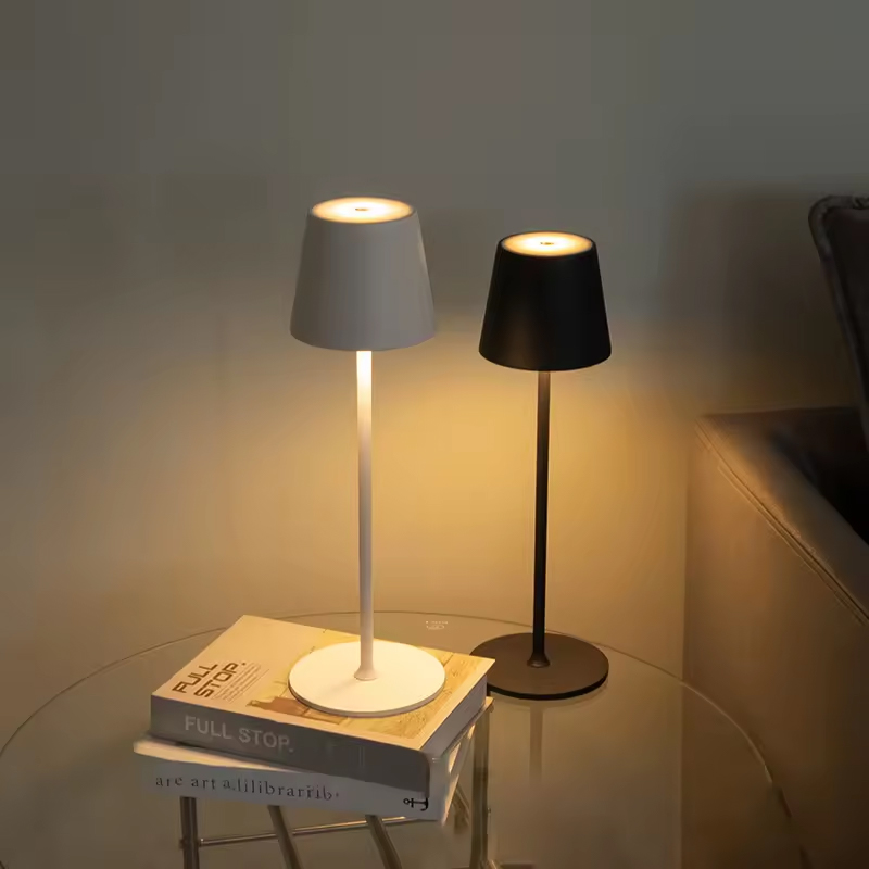 Nordic Portable LED Desk Lamp Modern Rechargeable Cordless Restaurant Home Decor Bedroom Bedside Wireless Battery Metal Iron