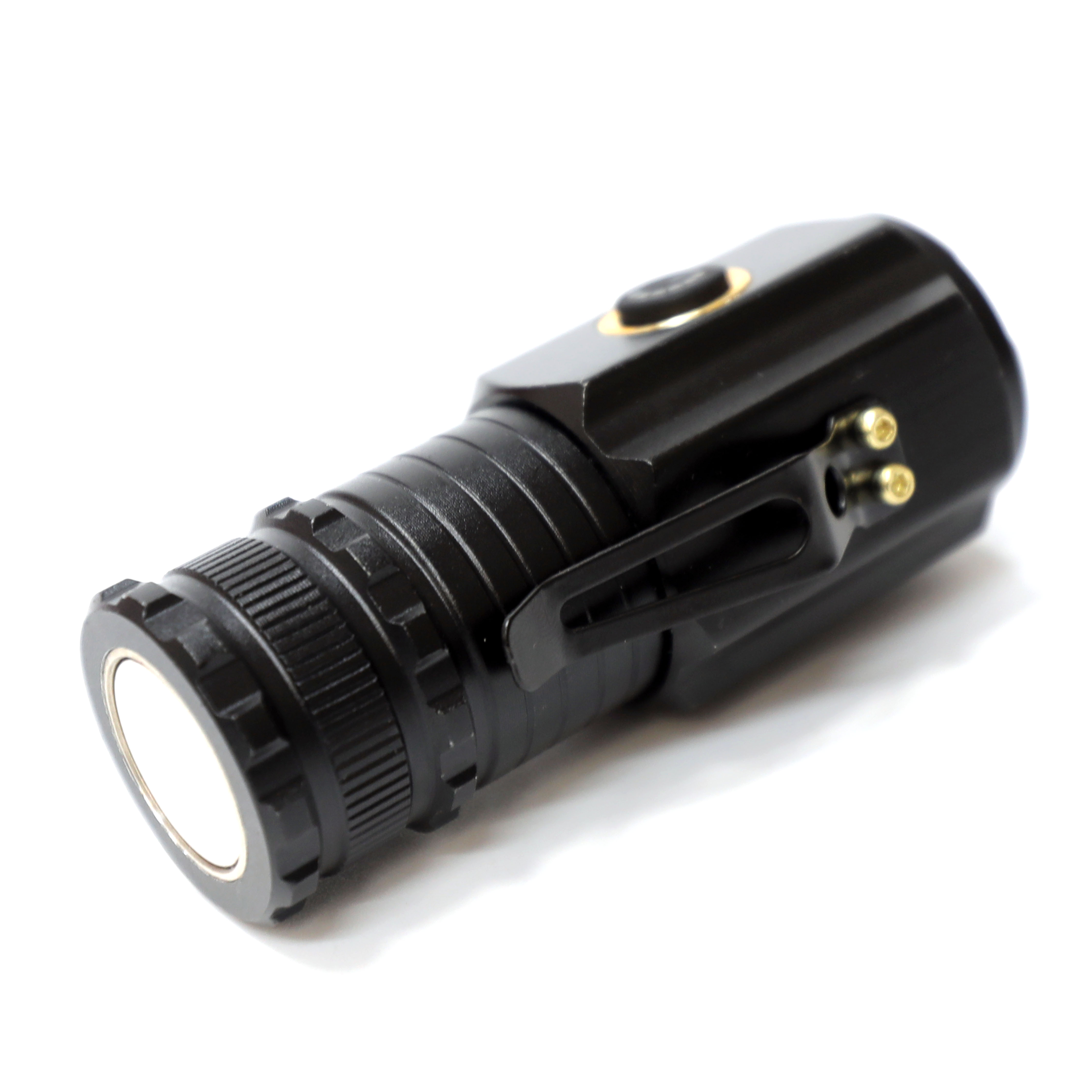 Under-mounted strobe flashlight usage