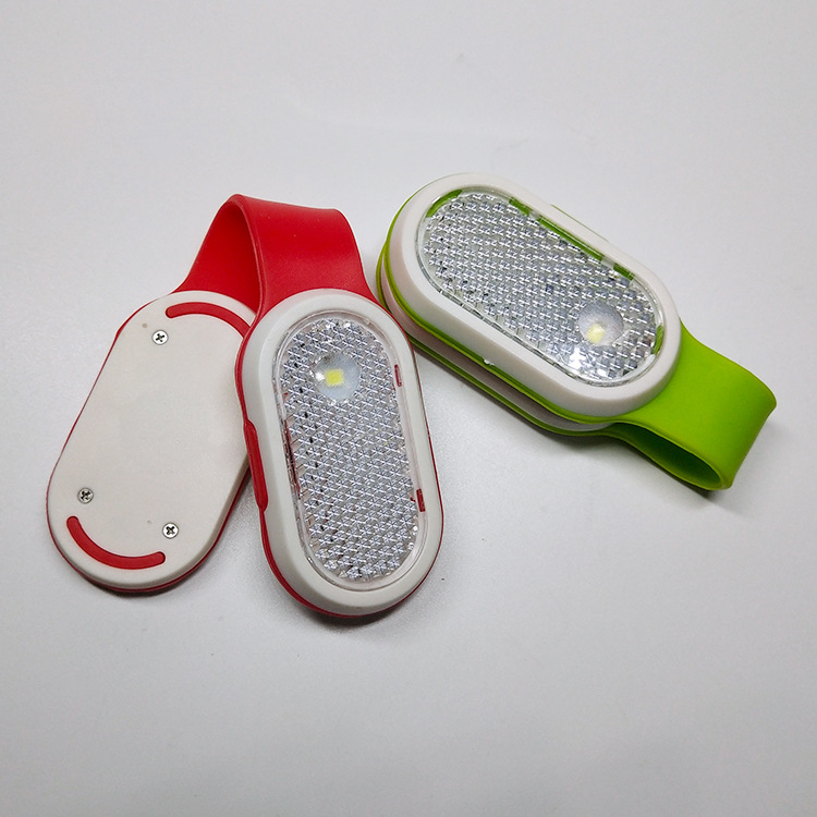 Hands Free LED Flashlights Clip on Night Safely Light Strong Magnetic to Clothing Night Light