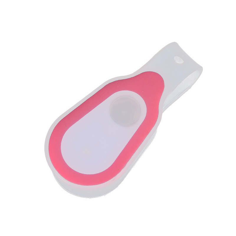 Detailed view of running light 8