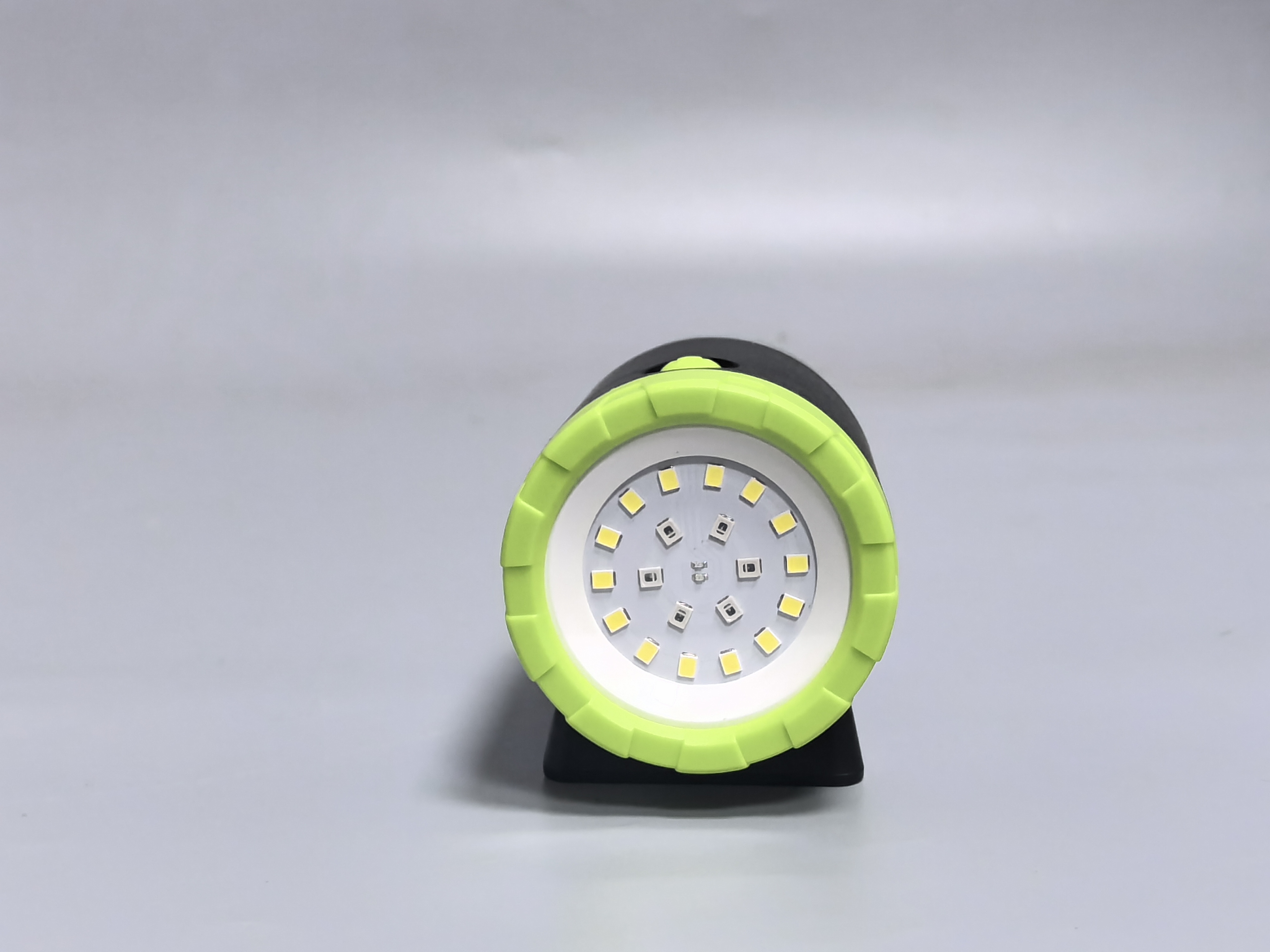 Rechargeable LED Work Light with Portable Case 360 Degree Adjustable Spotlight ABS Body IP65 Rating Featuring Magnetic Base Clip