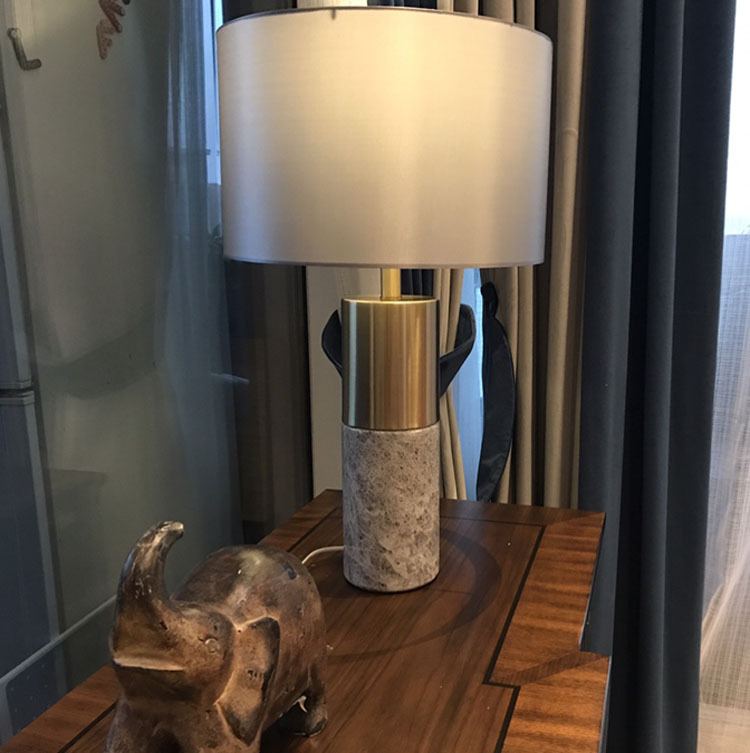 Nordic Luxury Gold Creative Bedside Desk Light Retro Bedroom Decorative Marble Base Brass Table Lamp