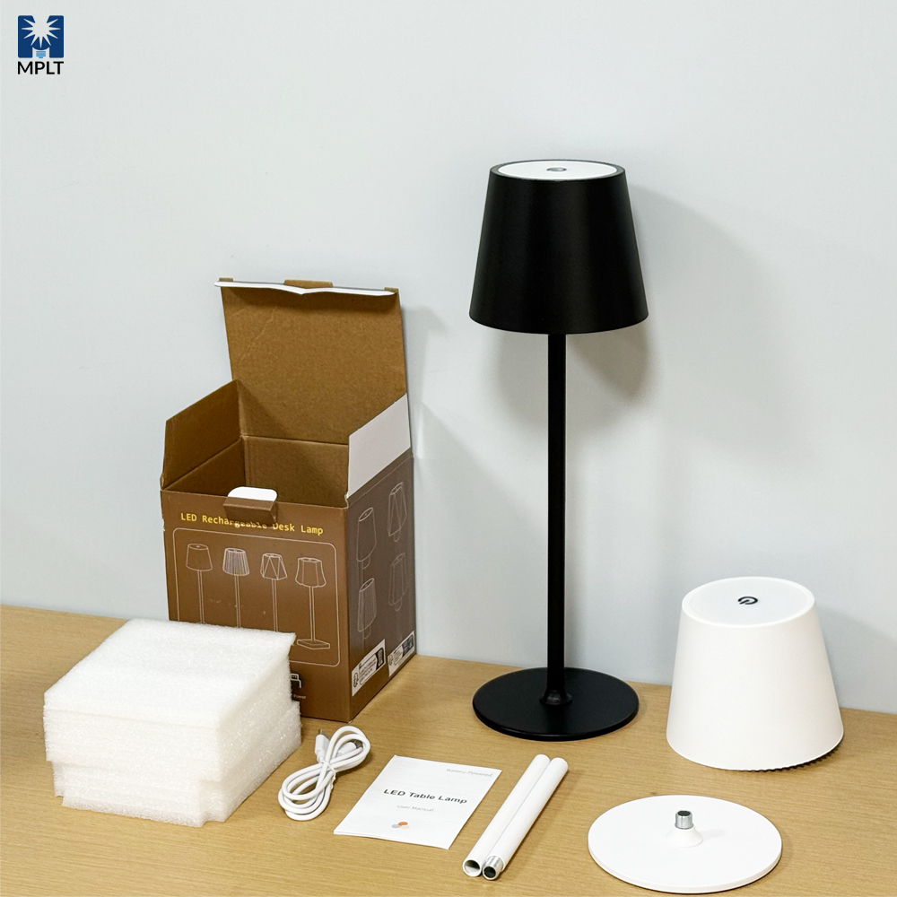 Nordic Portable LED Desk Lamp Modern Rechargeable Cordless Restaurant Home Decor Bedroom Bedside Wireless Battery Metal Iron