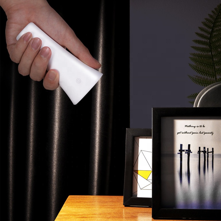New Design Multi-function Wall Mount Clip-on Bedroom Table Lamp 4 in 1 Rechargeable Eye Caring Desk Lamp with Magnetic Suction