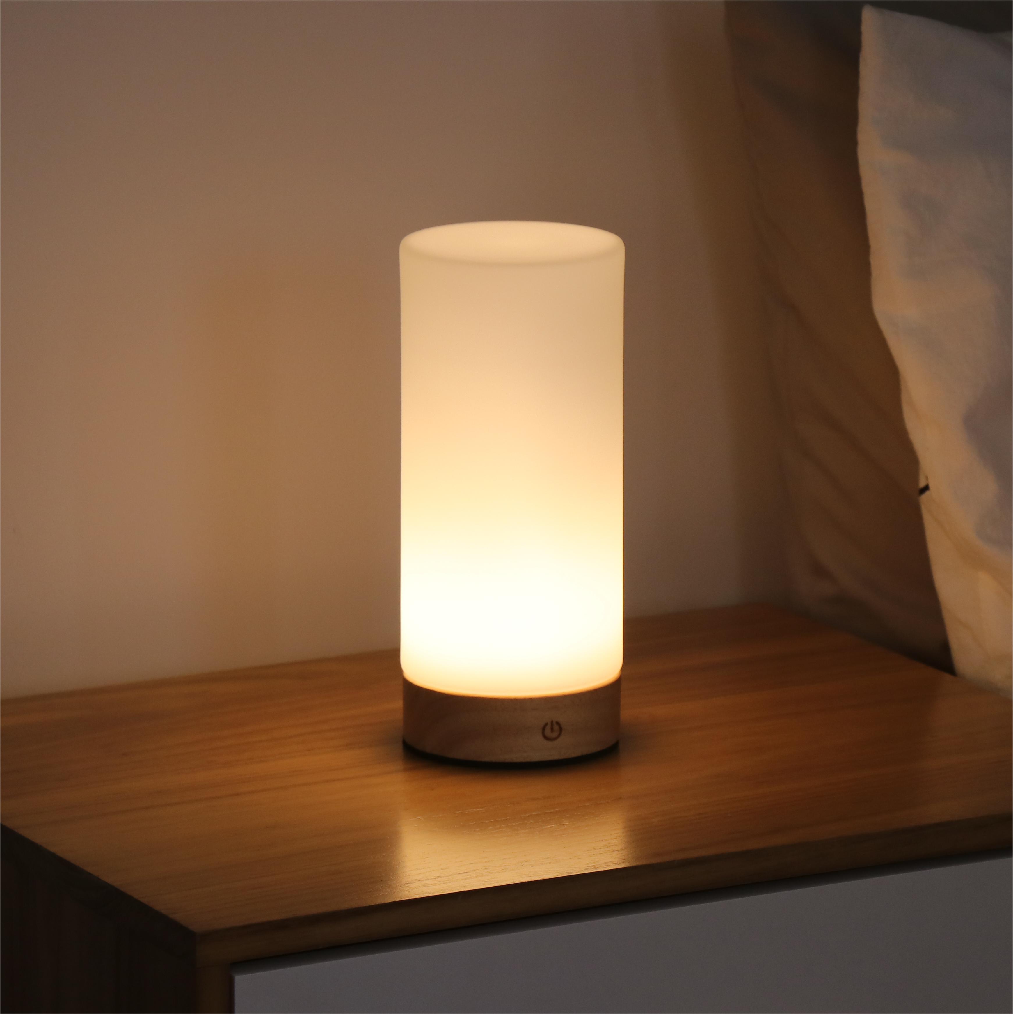 Smart Modern Wooden Base Rechargeable Cordless Book Lights for Reading in Bed Table Lamp for Study Desk