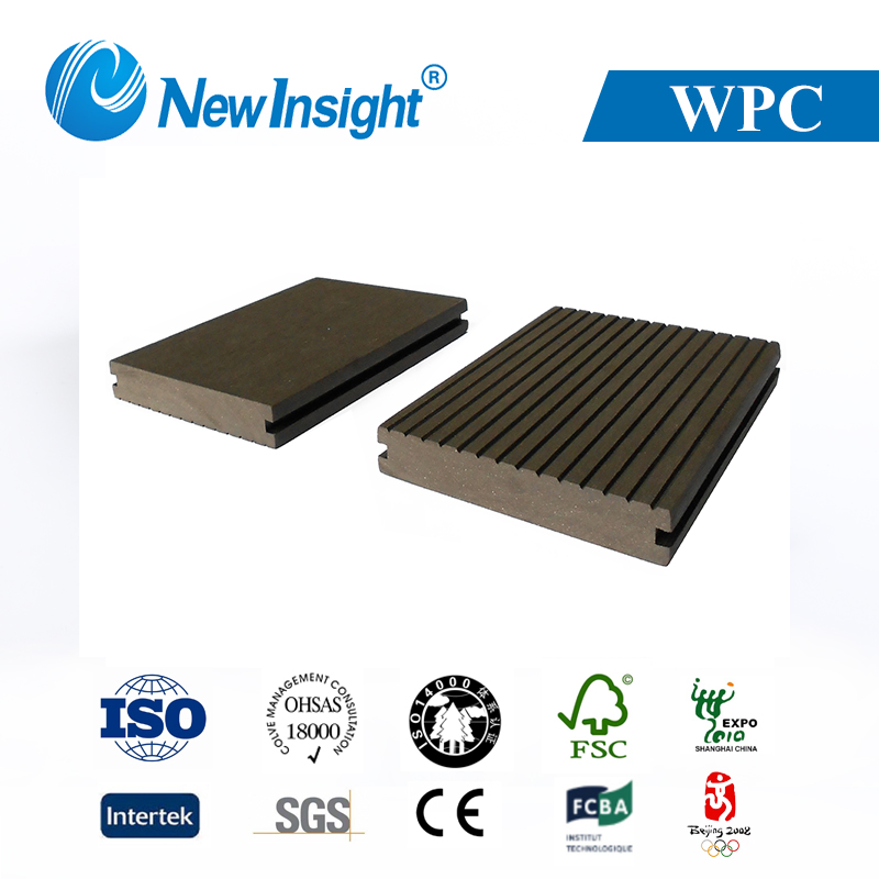 Outdoor Stylish WPC Decking: Slip-Resistant with 100% Recycled Wood Plastic Materials
