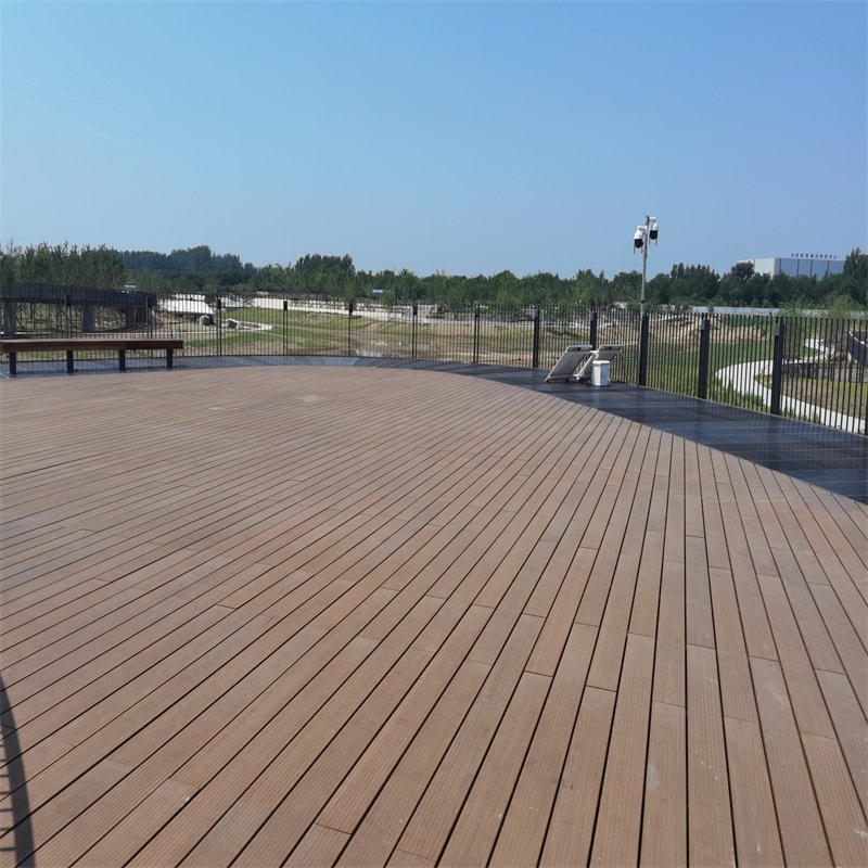 UV Resistant Colorfast Anti Slip Outdoor Garden Bamboo Decking