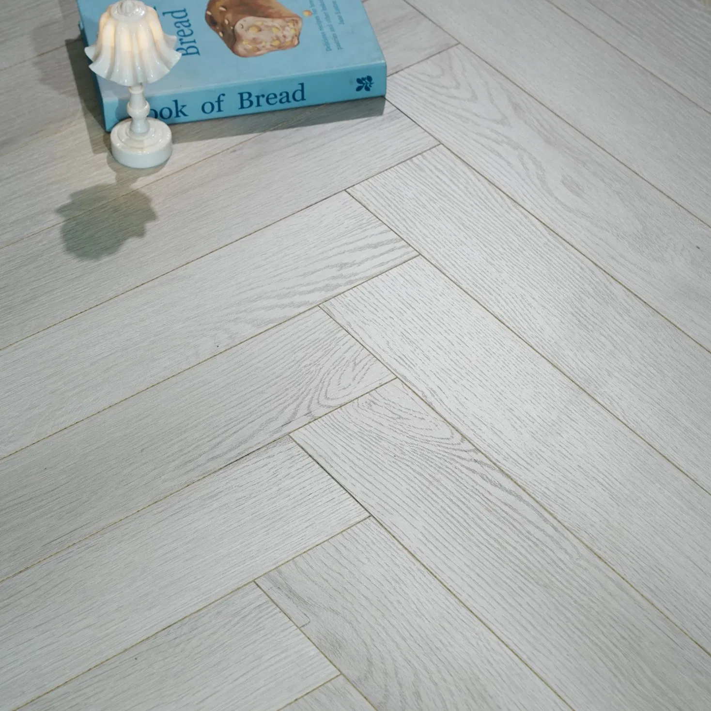 Waterproof Wooden HDF Piso Flotante Engineered Parquet Flooring Laminate Flooring