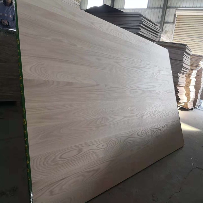 Hot Selling 1220*2440mm Natural Oak Wood White Oak Wood Plank