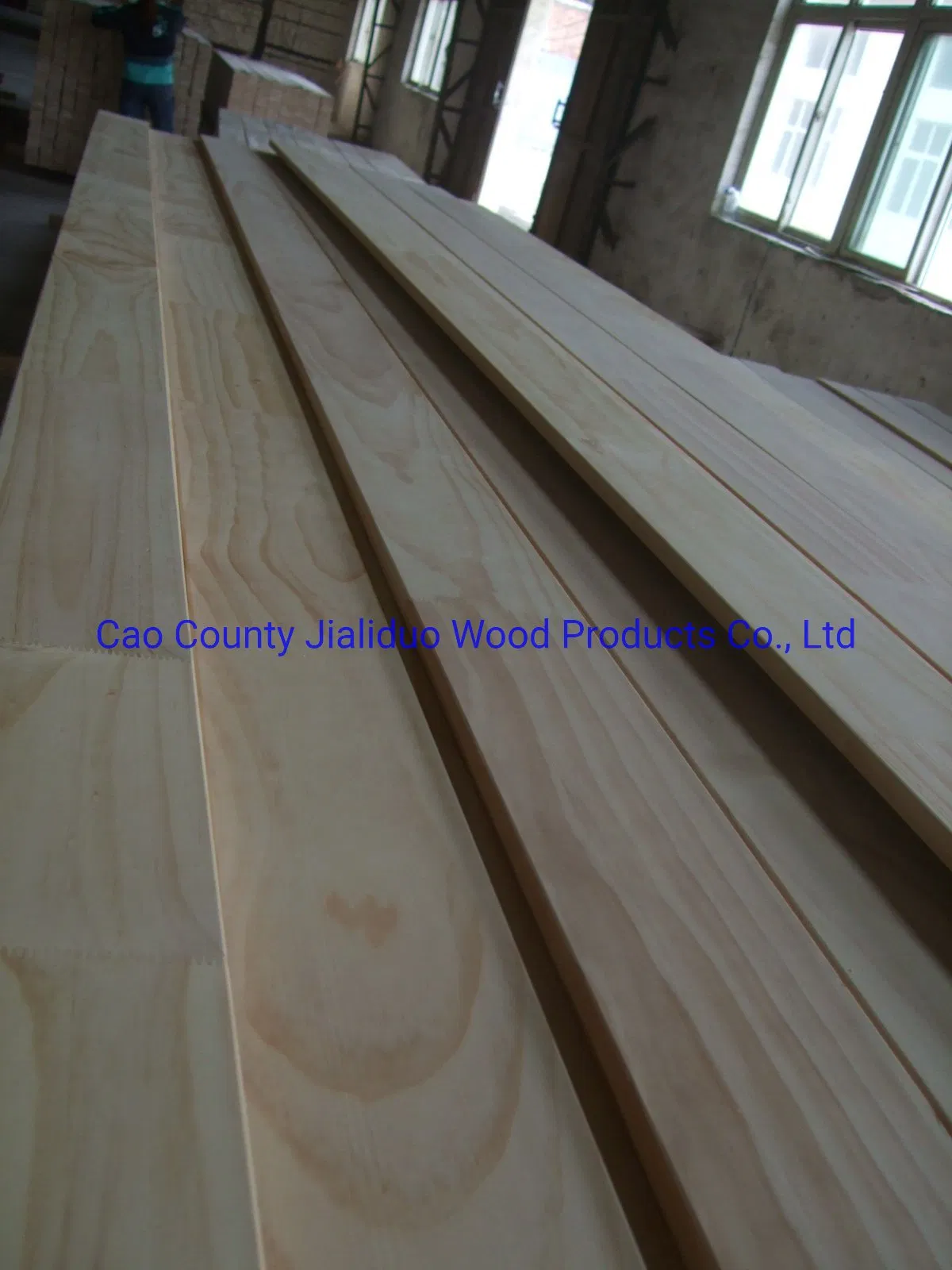 Raw Pine Wood Finger Jointed Planks for Building Materials