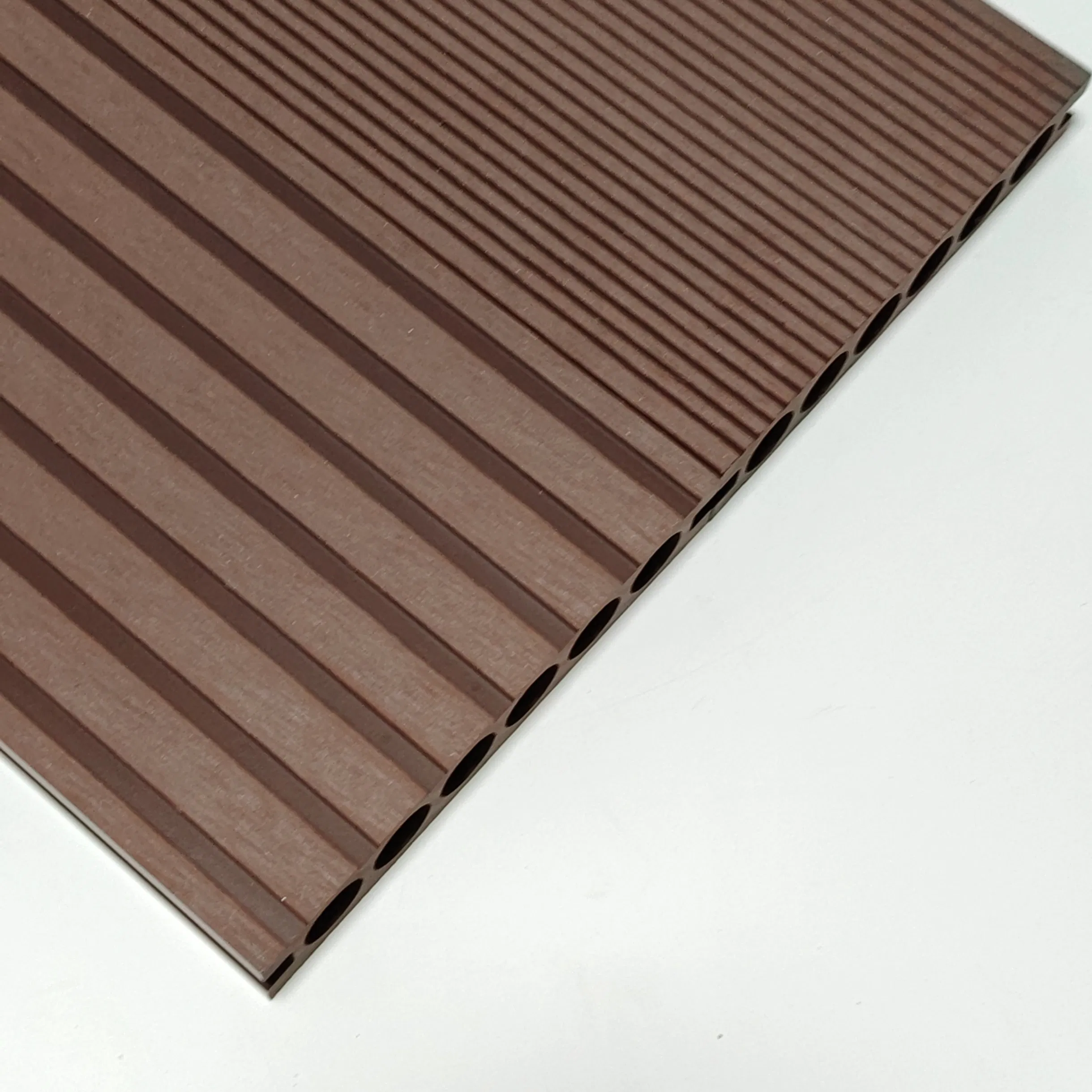 Best-Selling Outdoor WPC Decking Wps Docking First-Generation Flooring Slip-Resistant for Patio Commercial Use