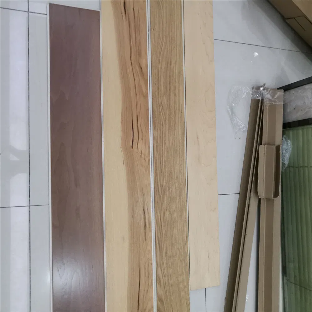 Wear Resistant Anti-Slip Anti-Static Building Material Commercial Homogeneous PVC Vinyl Roll Flooring for Hospital /Clean Room/ Warehouse/Shopping Mall /Bus