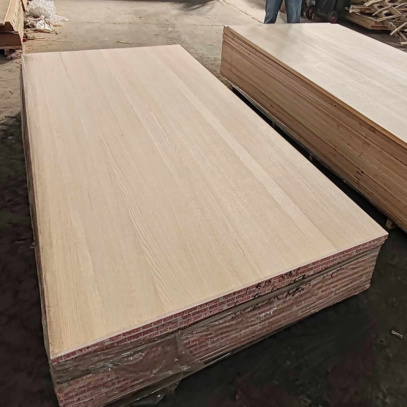 China Factory Great Quality Oak Wood Planks for Furniture