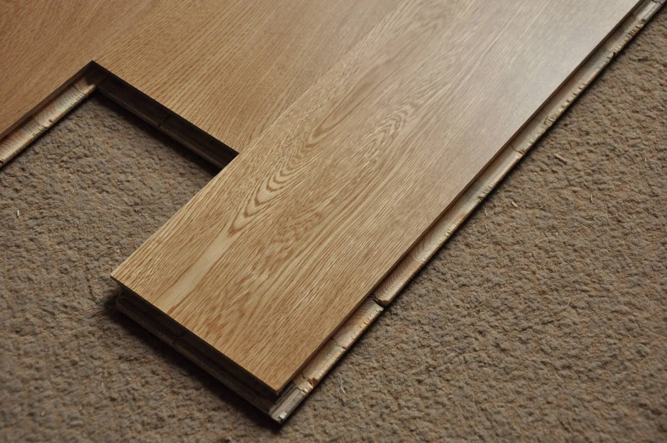 Home Decoration Oak 3-Layer Parquet Wooden Waterproof Fireproof Engineered Wood Plank Flooring