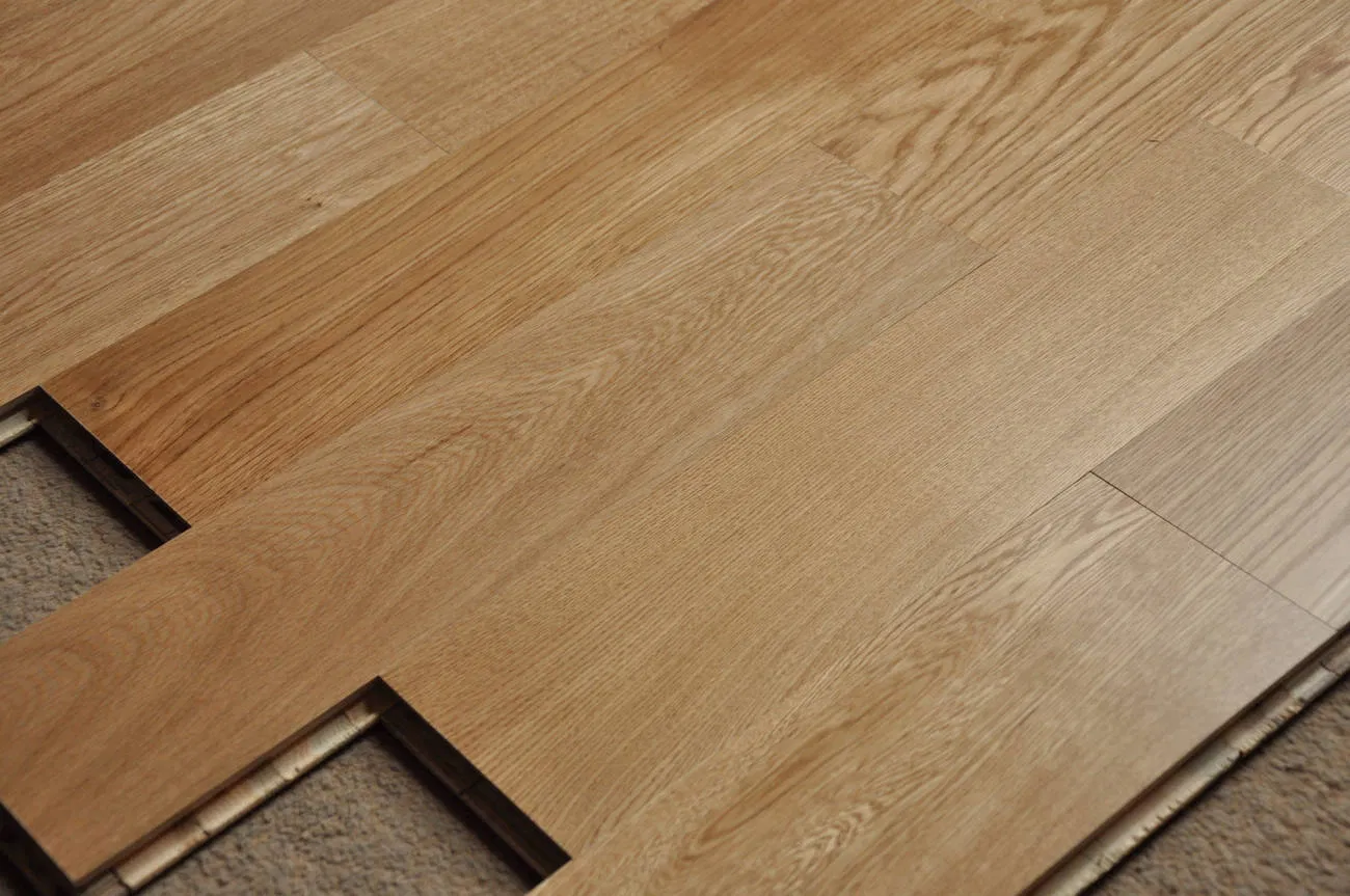 Home Decoration Oak 3-Layer Parquet Wooden Waterproof Fireproof Engineered Wood Plank Flooring