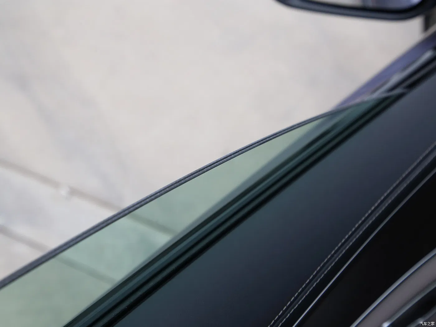 Byd's Han EV Glory Version. 3.5s Lightning Acceleration, 4995mm Dynamic Length, Air Purification System. High-Performance EV