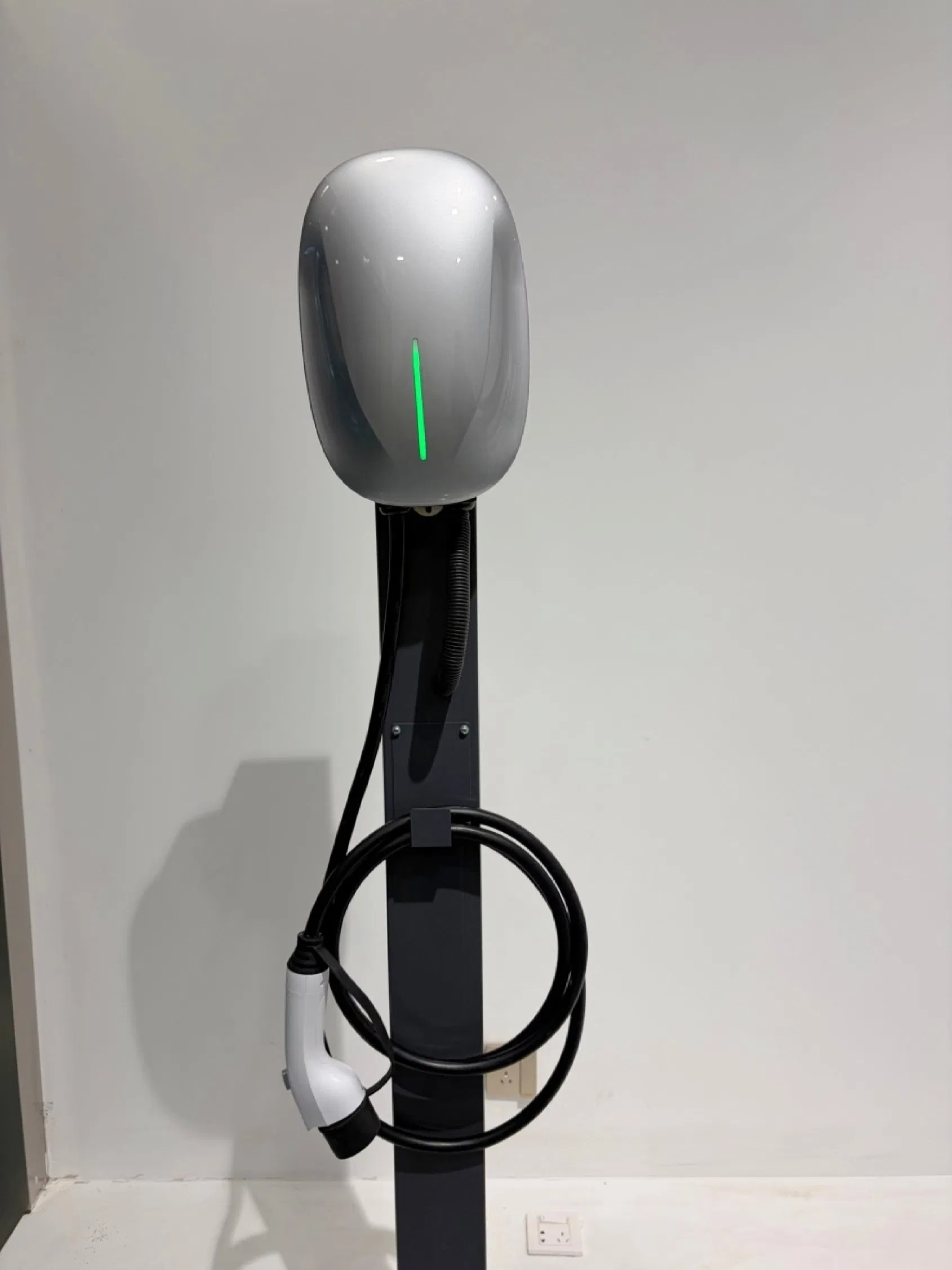 Efficient CCS Solution with Easy Installation EV Charger for Home