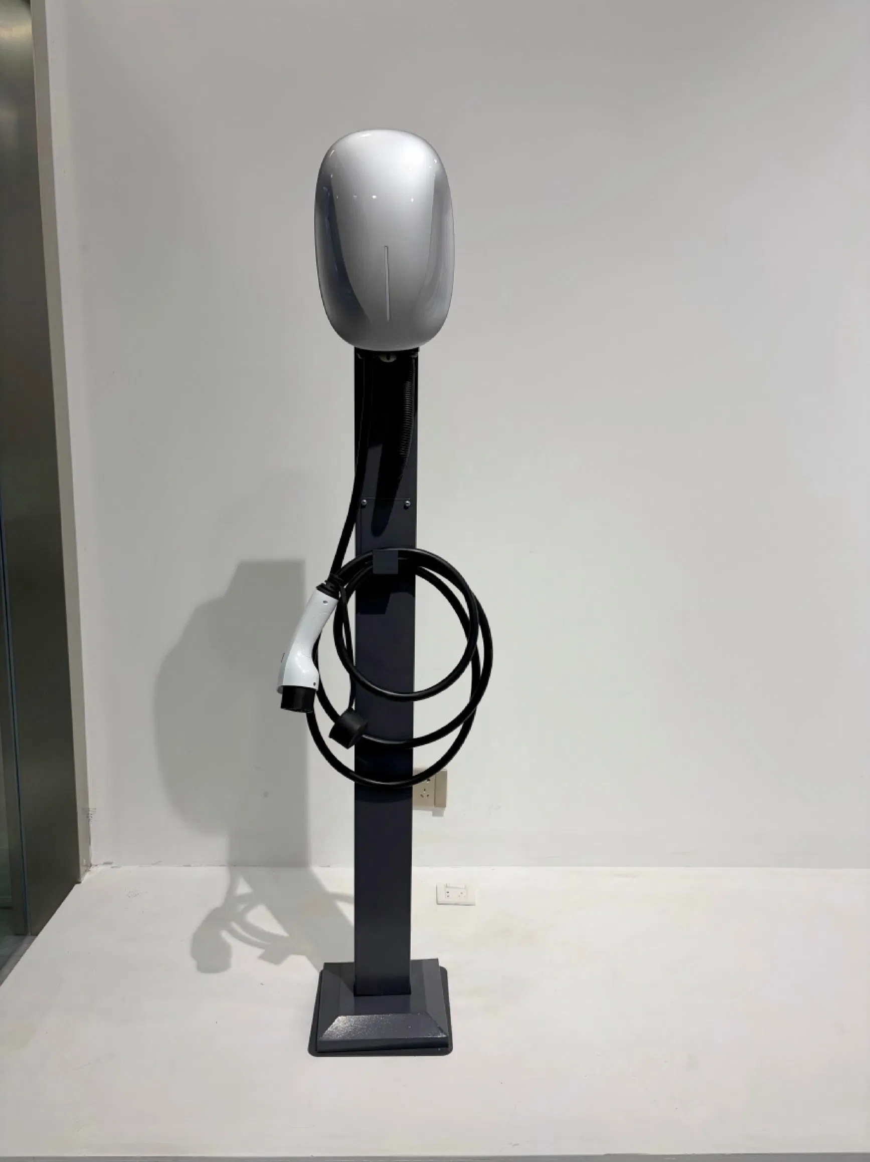 Efficient CCS Solution for High-Power Charging in Compact Spaces