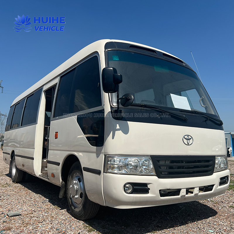 Used Toyota Coaster 30-Seater Mini 4X4 Bus 32 Places for Occasions Diesel Fuel Type