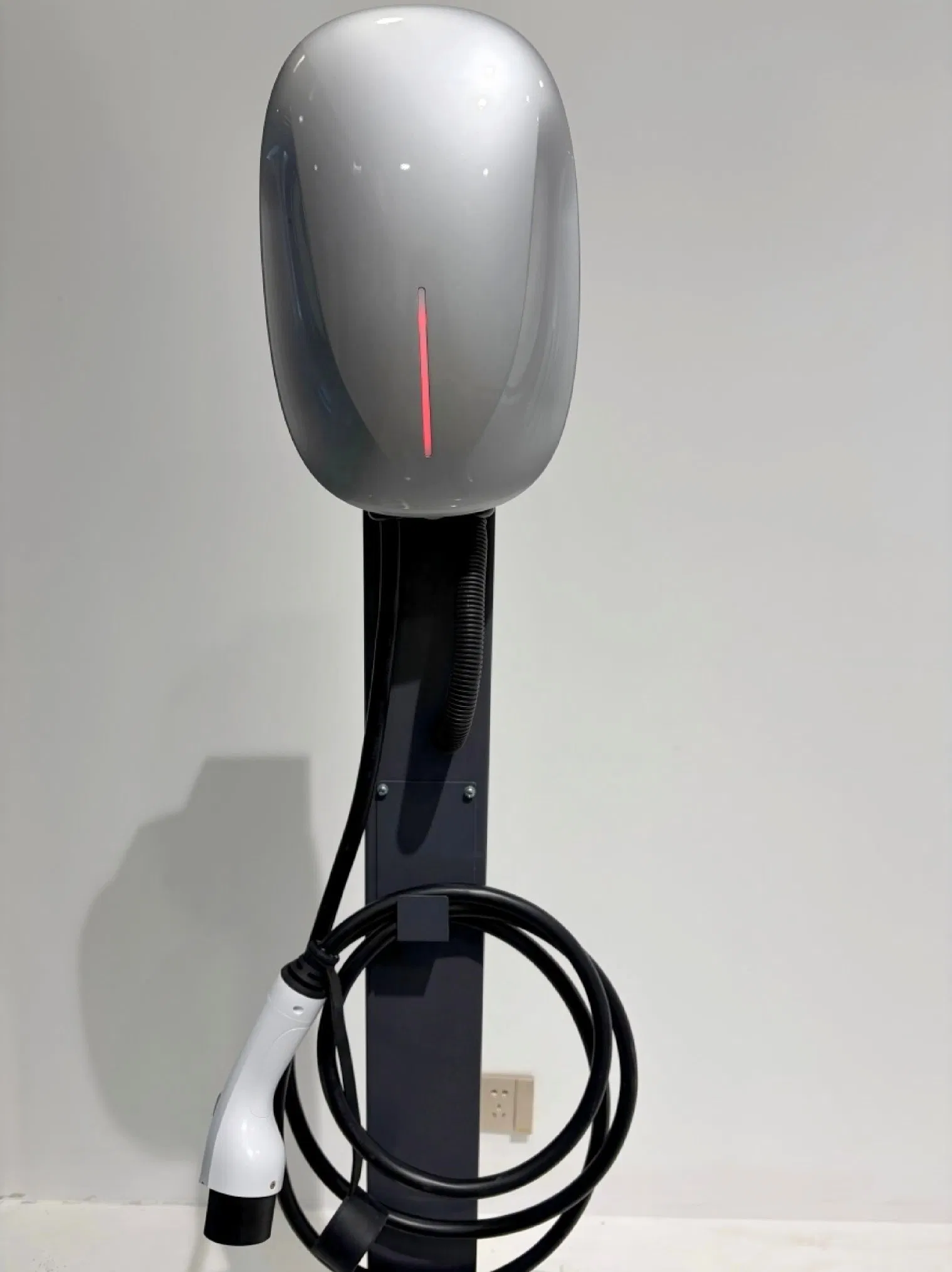 Efficient CCS Solution with Easy Installation EV Charger for Home