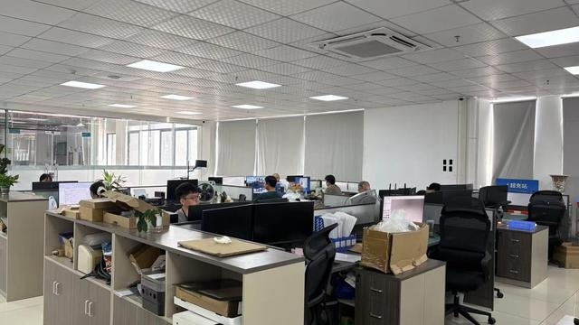 Industrial Charger Display