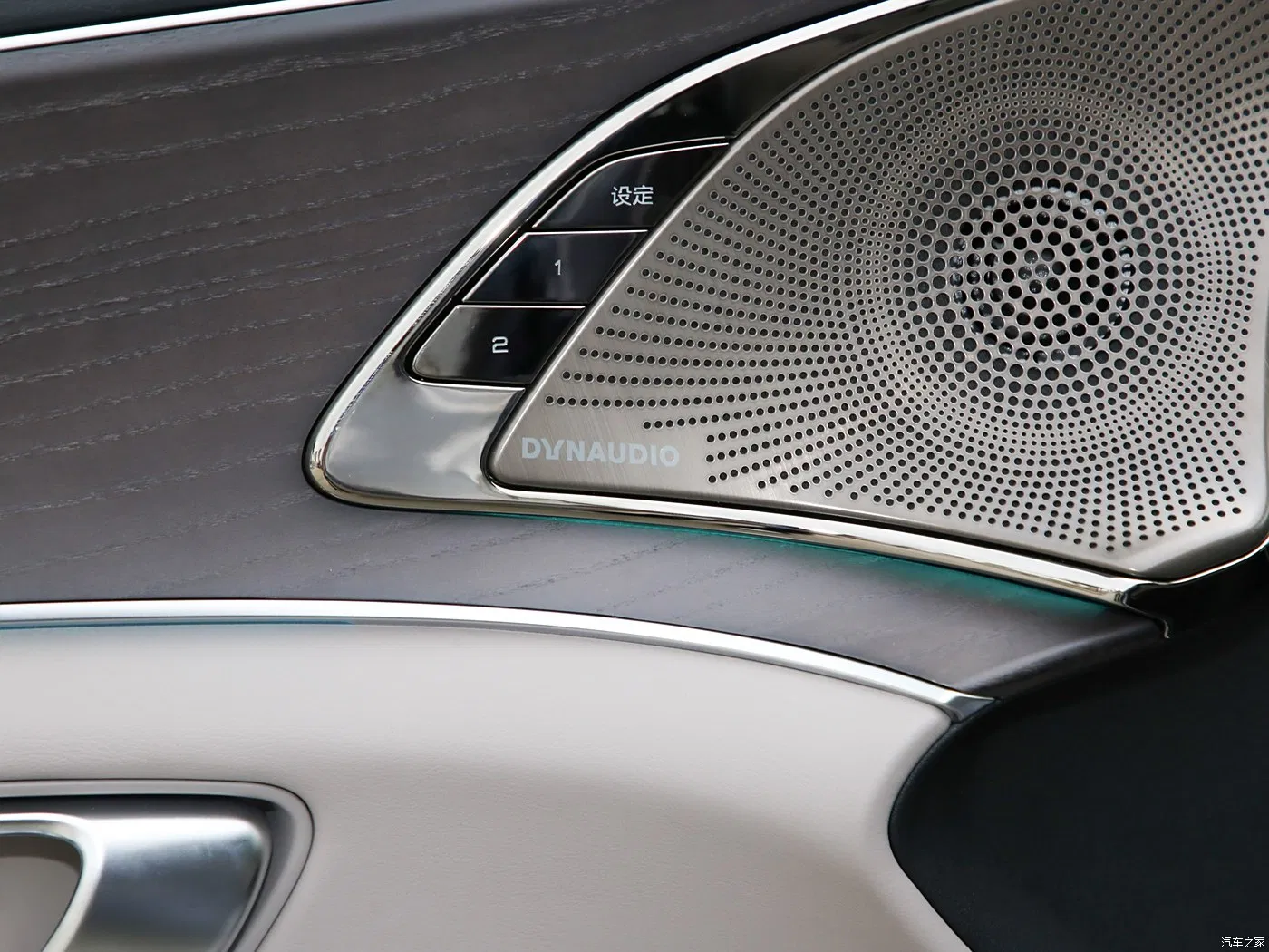 Byd's Han EV Glory Version. 3.5s Lightning Acceleration, 4995mm Dynamic Length, Air Purification System. High-Performance EV