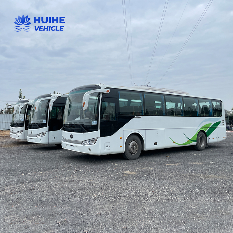 China Used Buses and Coaches Diesel 50 Seater 60 Seater Buses for Sale Yu Tong