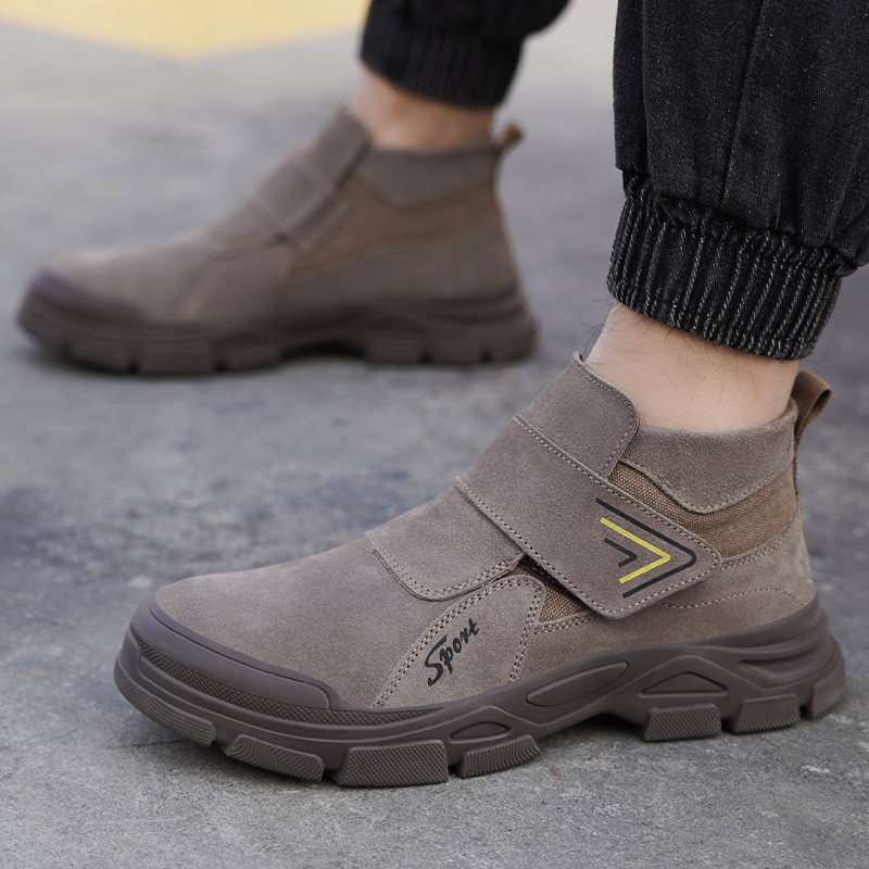 Work Boots Brown Leather Upper With Shock Resistant Cushioned Waterproof Rubber Outsole For Safety Shoes