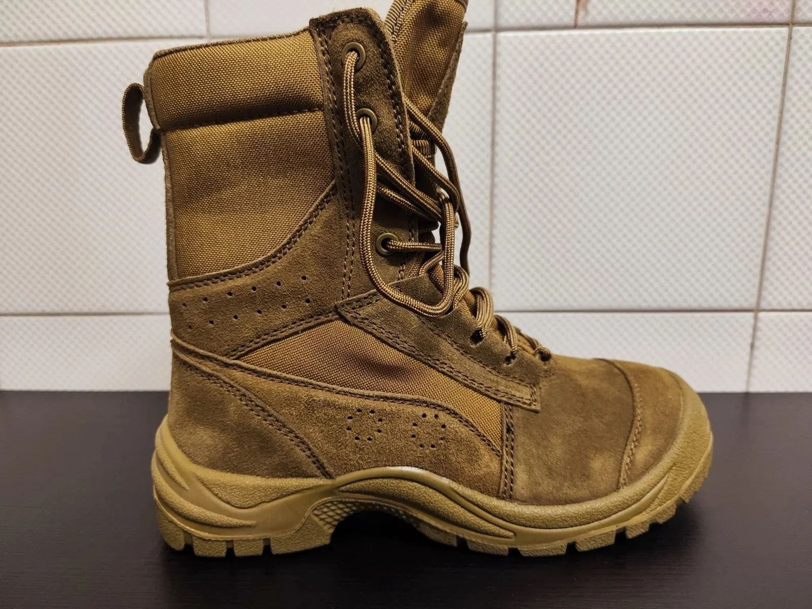 Hot Slip-Resistant Puncture-Resistant Footwear Safety Comfortable Outdoor Boots Tactical Hiking Boot Tb03
