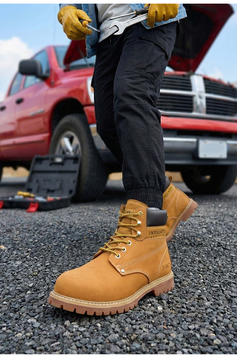 Safety Boot Detail