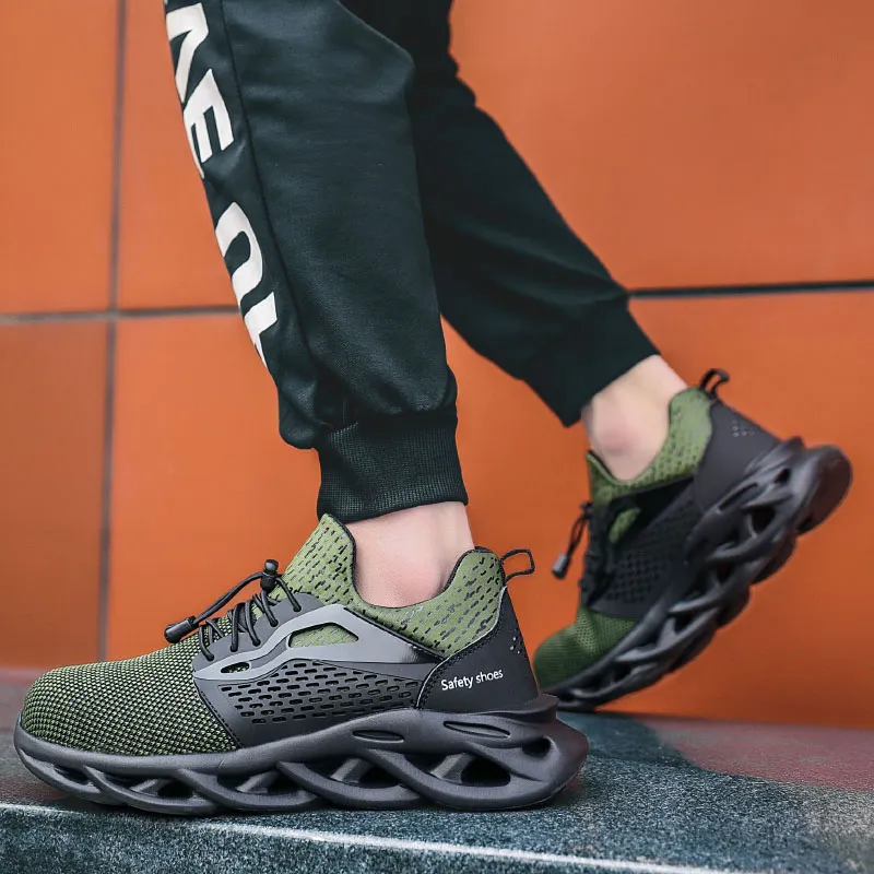 Work Safety Sneaker Detail 4