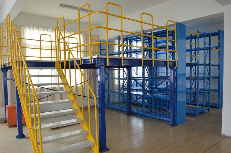 Custom Heavy Duty Industrial Storage Platform Mezzanine Floor System Ladder Steel Corrosion Protection Racks Powder Coated