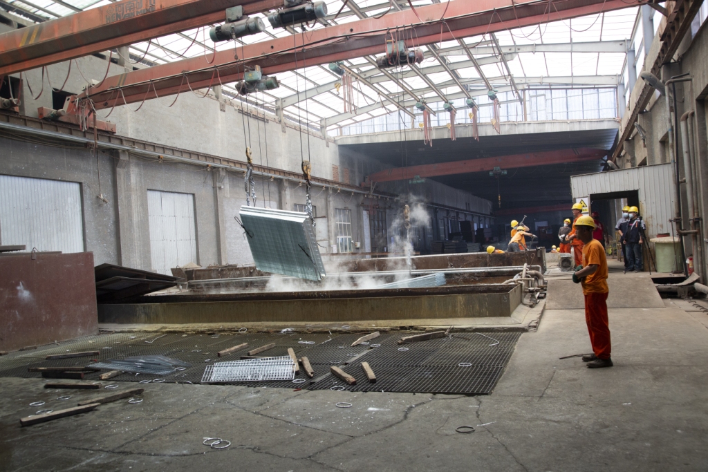 Hot Dipped Galvanized Workshop