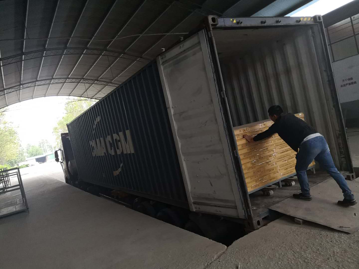 Shipping Container Loading
