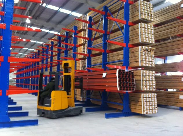 Cantilever Pallet Racks-Heavy-Duty Steel Storage System for Efficient Warehouse Storage