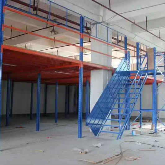 Industrial Steel Mezzanine Floor System Multi Level Storage Platform with Integrated Staircase and Guardrails