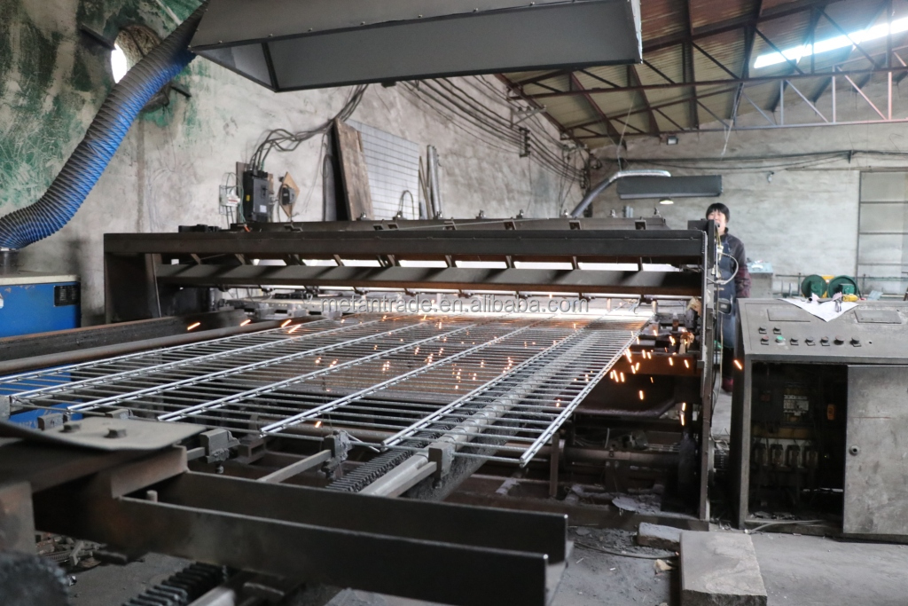 Welded Mesh Panel Machine