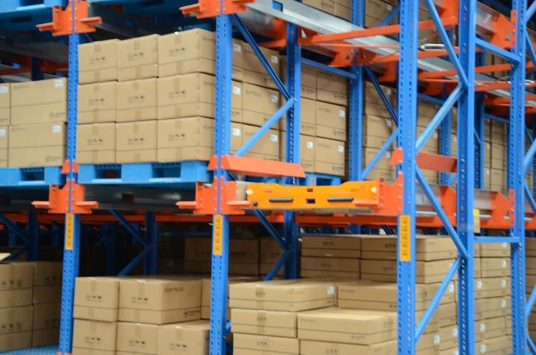 High Load Piled Outdoor Zinc-Coated Intelligent Warehouse Storage Loft Cantilever Slotted Frame Alloy Cargo Carrier Shuttle Rack