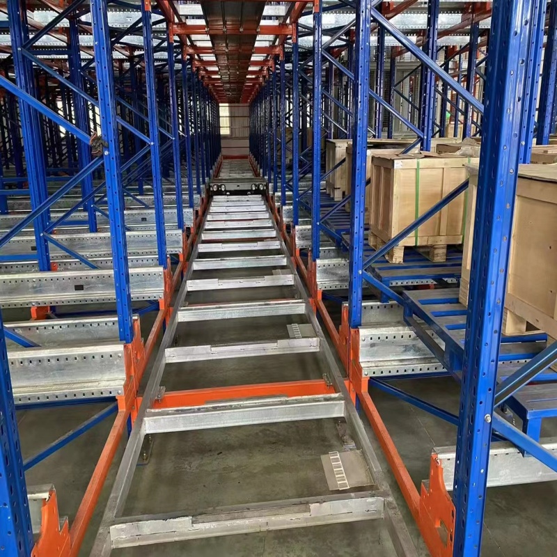 Siemens PLC Controlled Heavy Duty Semi-Automated Radio Shuttle System With 500-2000kg Load Capacity For Smart Warehouse